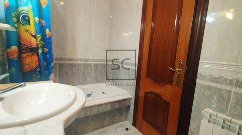 Foto 5 de Piso en venta en Calle Calle Ferrolana, Alto del Castaño, Narón