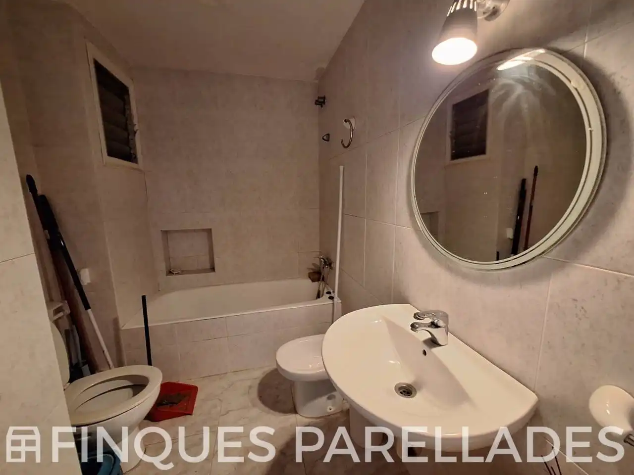 Bathroom of Flat for sale in Sitges  with Balcony