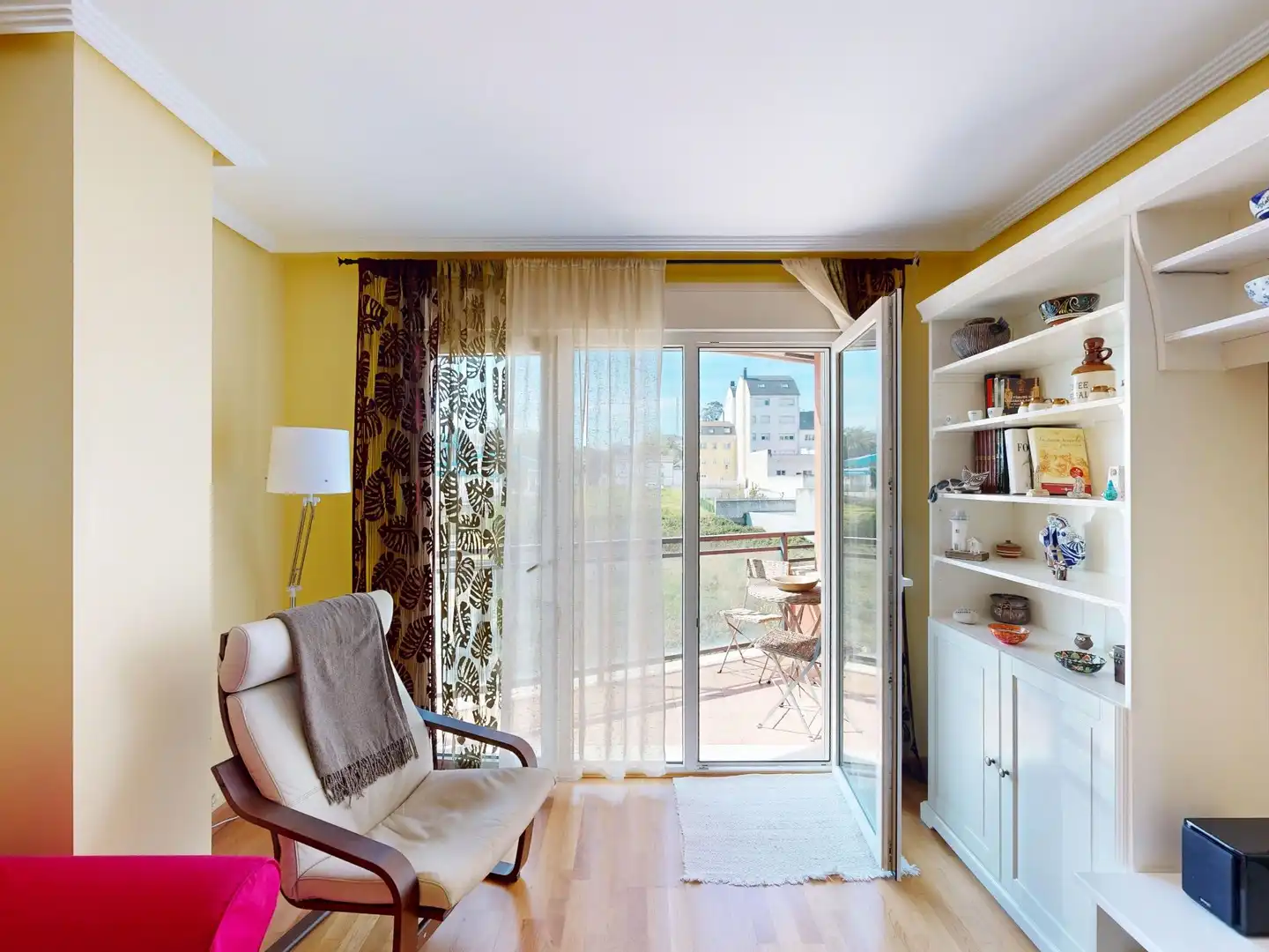 Balcony of Flat for sale in Foz  with Heating, Terrace and Storage room