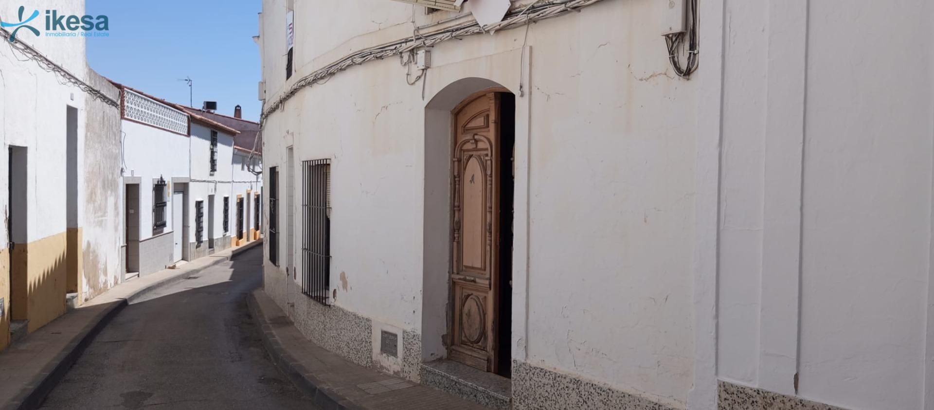 Exterior view of Flat for sale in Medina de las Torres  with Balcony