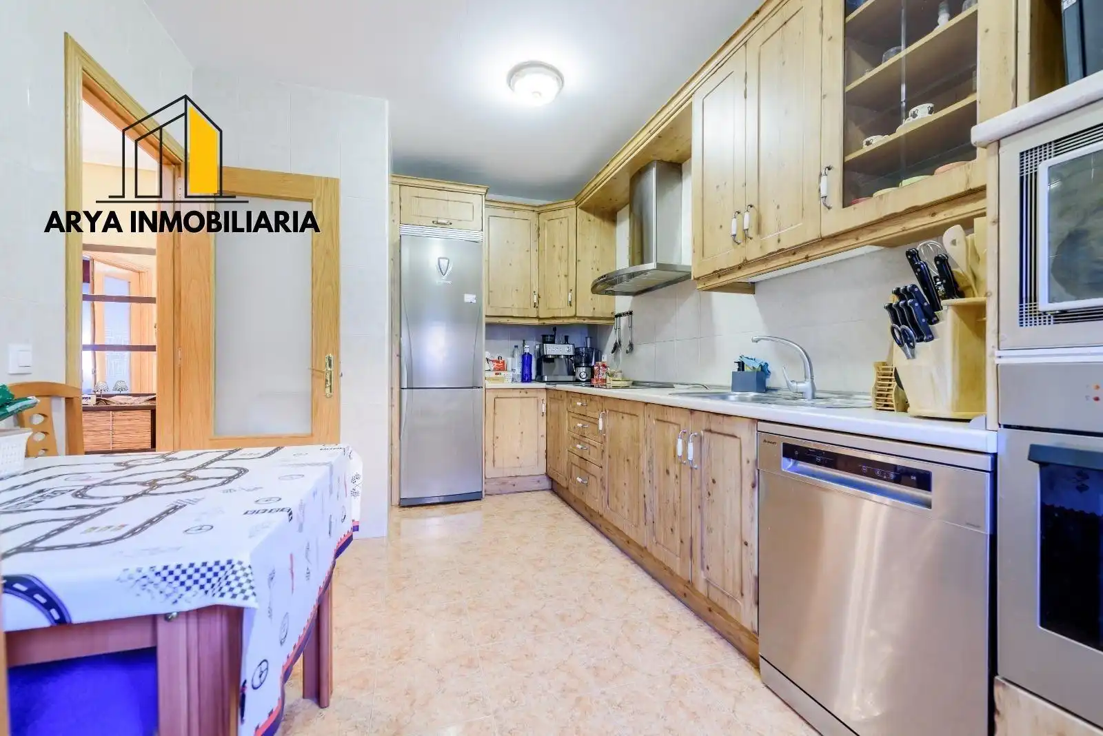 Cocina de Casa o chalet en venta en Horche con Aire acondicionado, Calefacción y Jardín privado