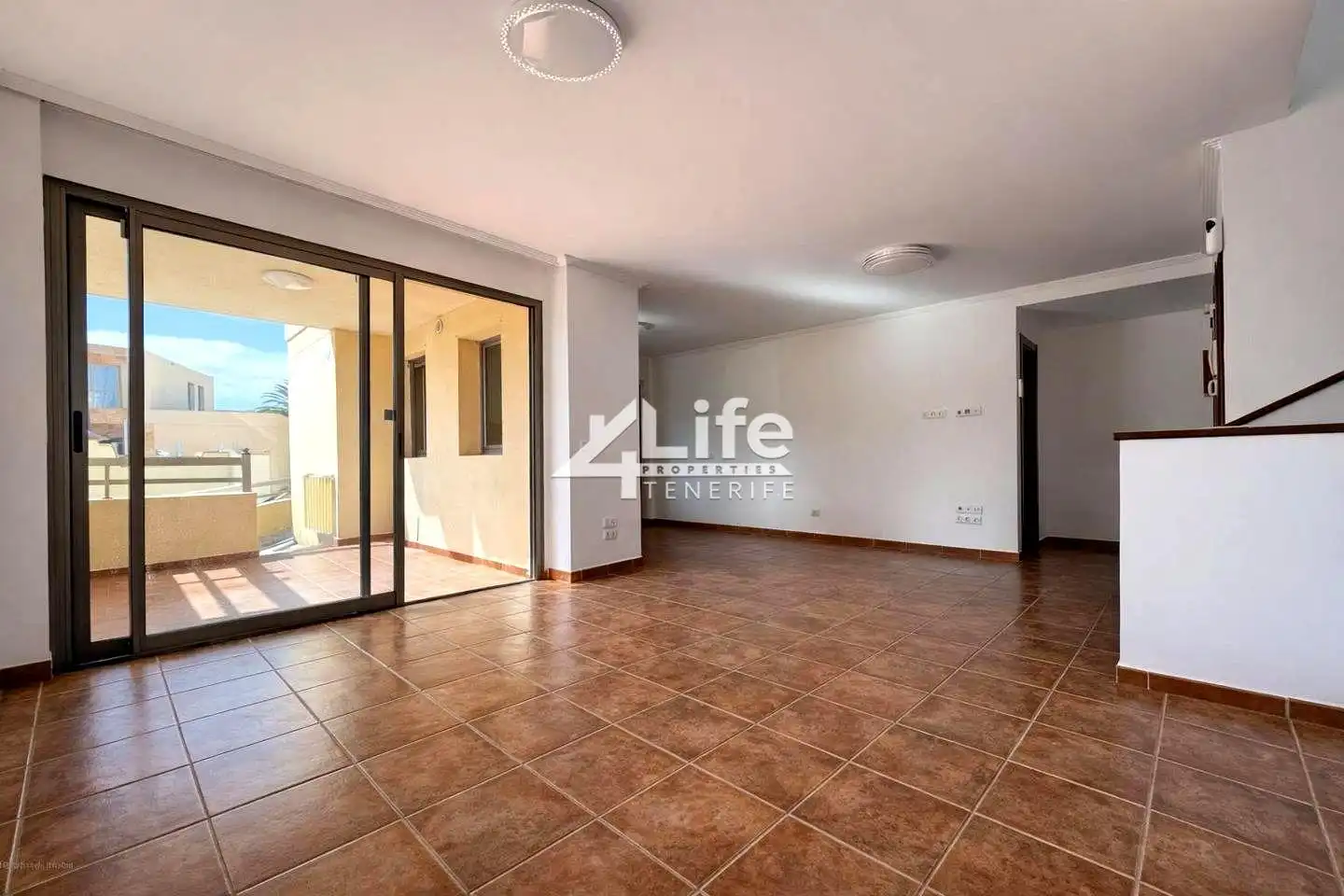 Sala de estar de Casa o chalet en venta en Granadilla de Abona con Aire acondicionado, Jardín privado y Terraza