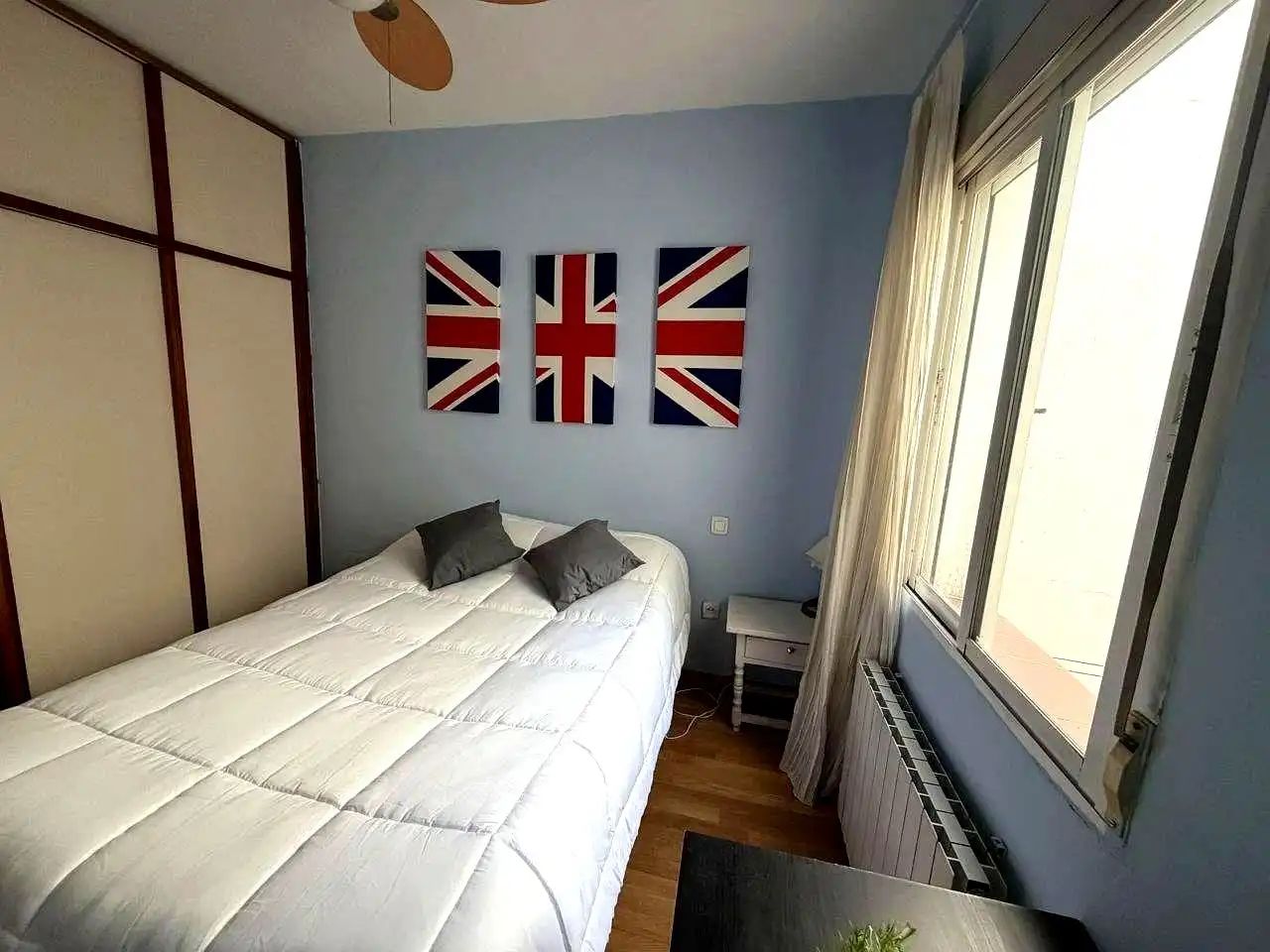 Habitación de Piso de alquiler en Madrid con Aire acondicionado, Calefacción y Parquet