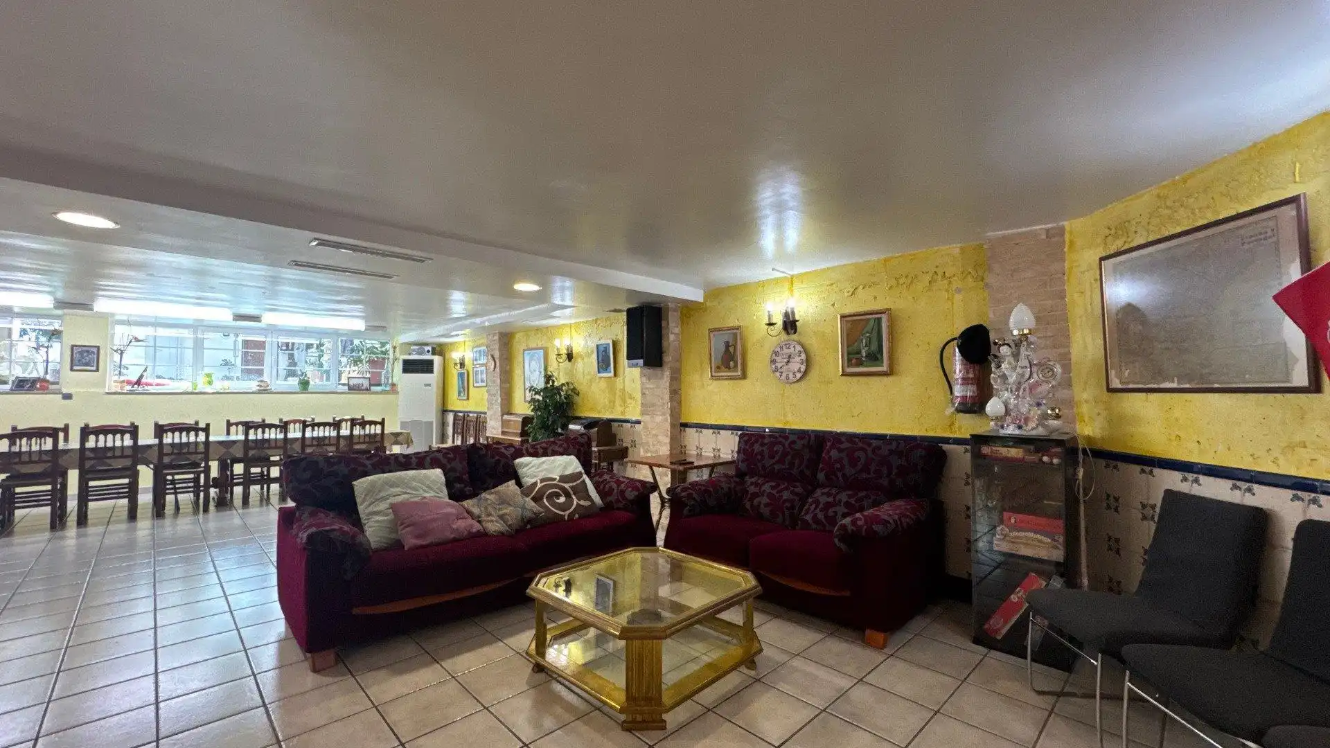 Houses for sale in Sax