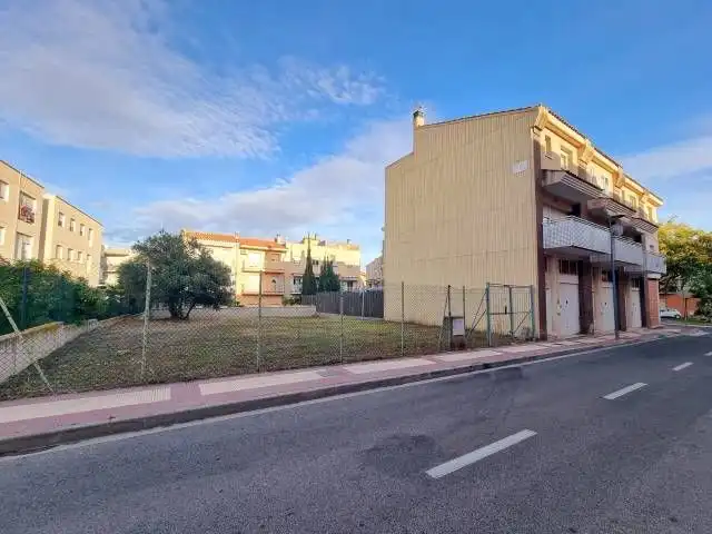 Terreno residencial en venta en Casc Antic - Nou Cambrils