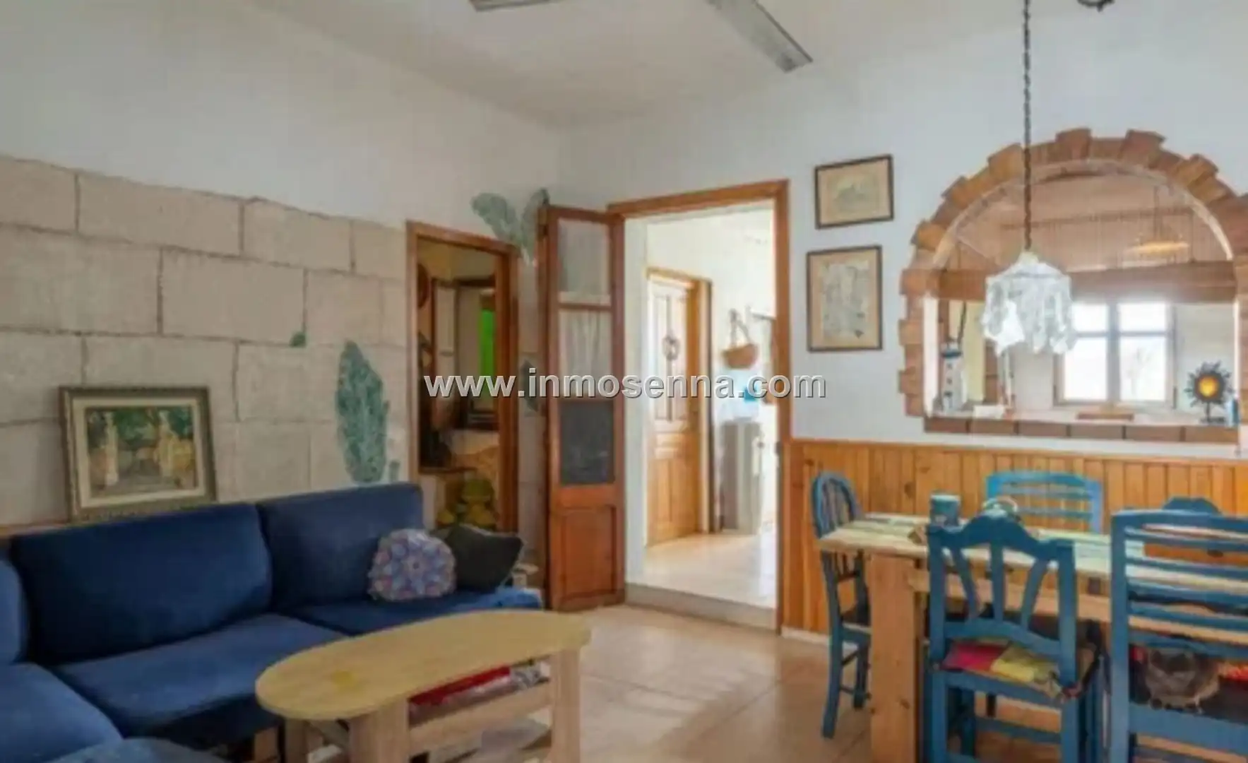 Wohnzimmer von Erdgeschoss zum Verkauf in  Palma de Mallorca mit Terrasse, Schwimmbad und Fernseher