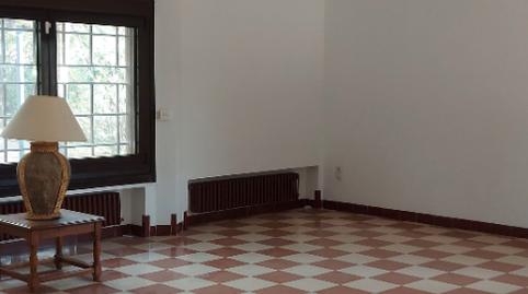 Foto 3 de Casa o xalet en venda a Calle Los Cipreses, Ainzón, Zaragoza