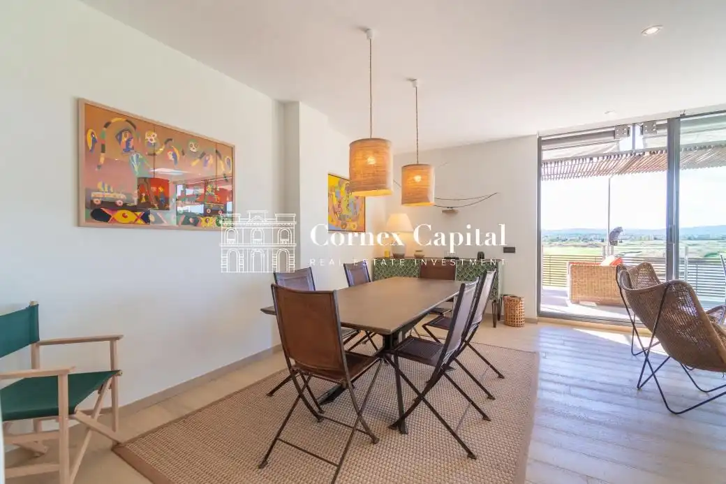 Comedor de Dúplex en venta en Gualta con Calefacción, Jardín privado y Terraza