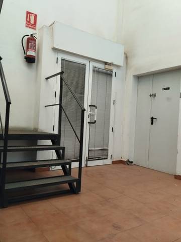 Nave industrial en Alquiler en Ciutat del Transport - La Salera