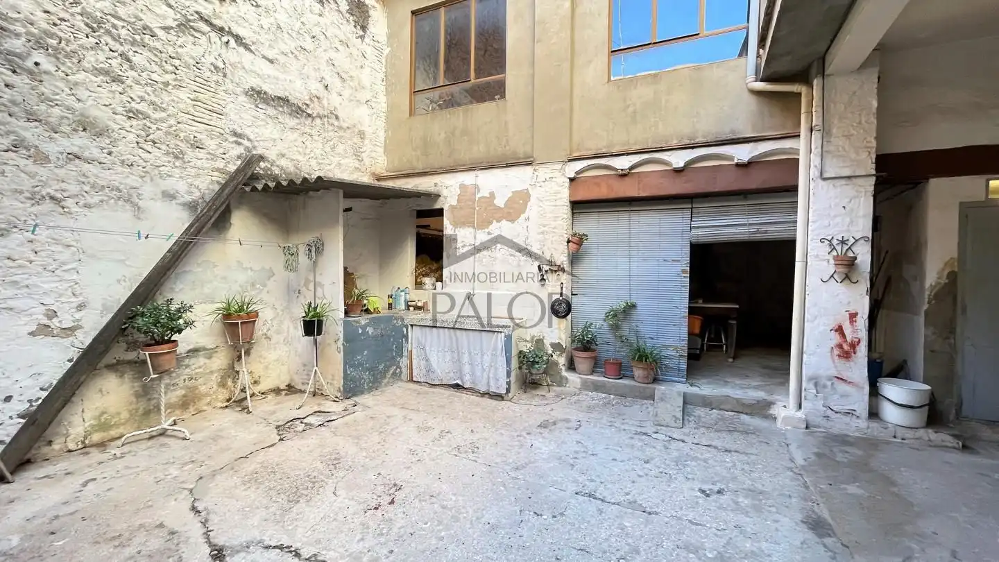 Vista exterior de Casa o xalet en venda en Carcaixent amb Terrassa i Traster