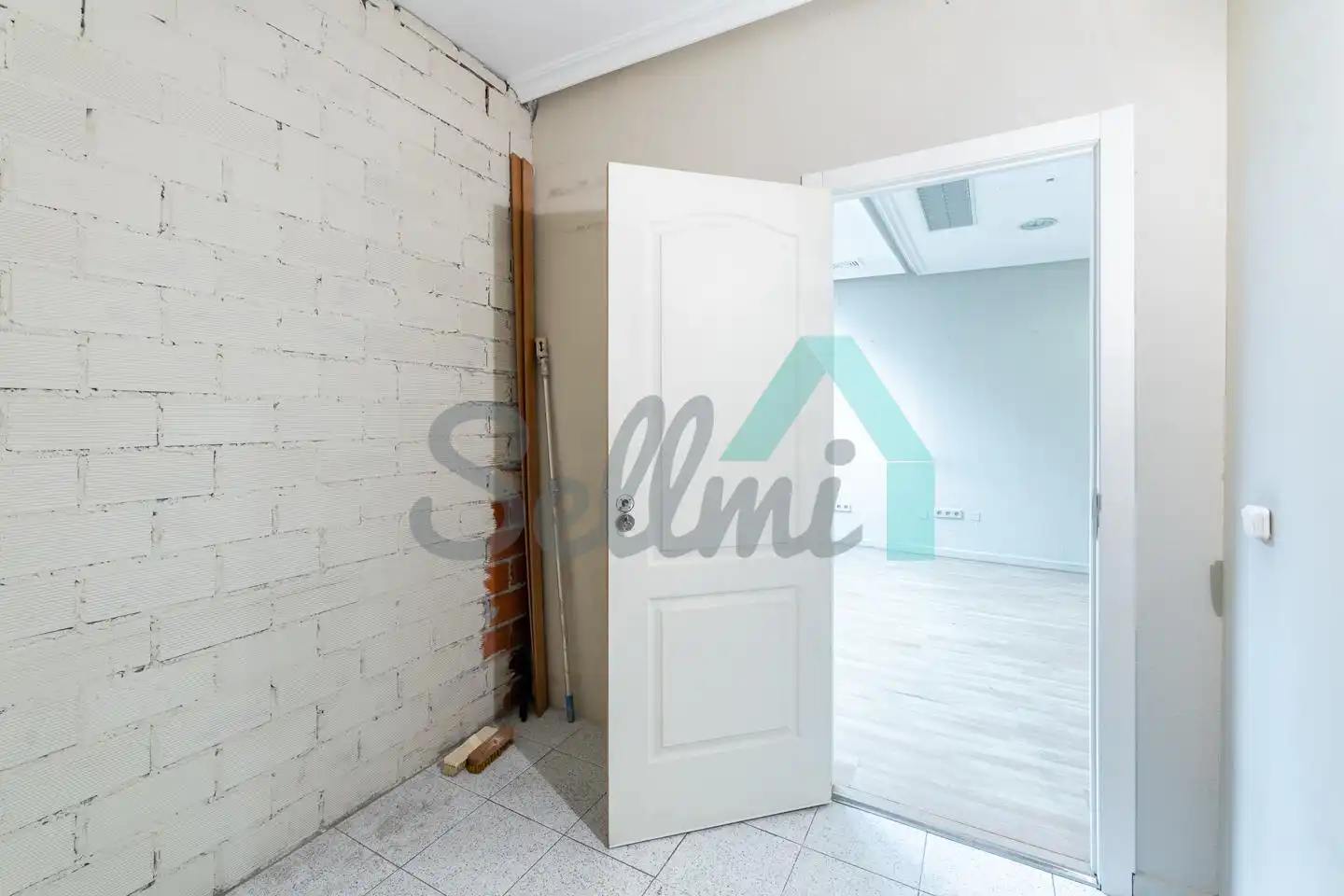 Local comercial de lloguer a Baldomero Fernández, imagen 15