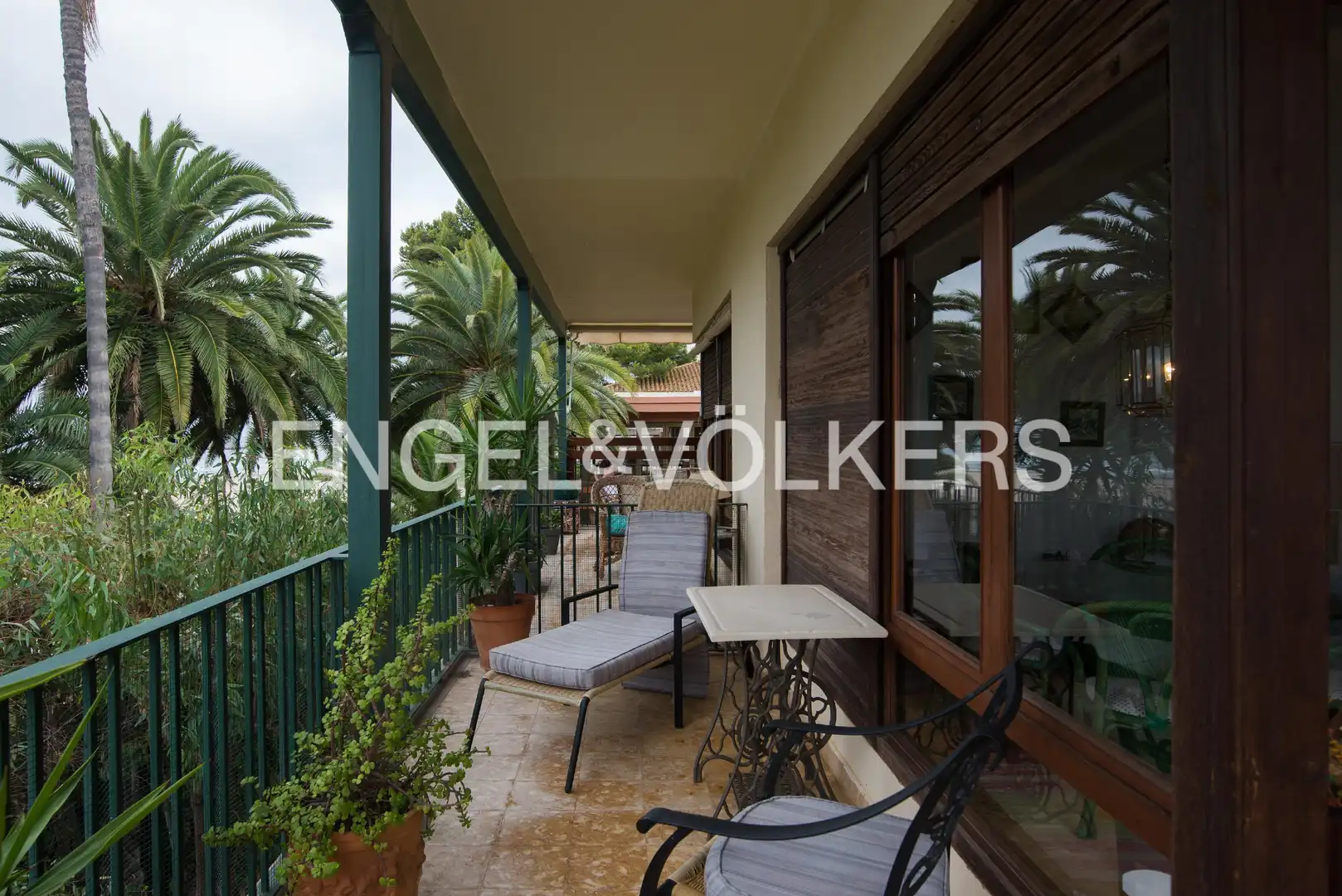Terrassa de Casa o xalet en venda en Benicasim / Benicàssim amb Calefacció, Jardí privat i Terrassa