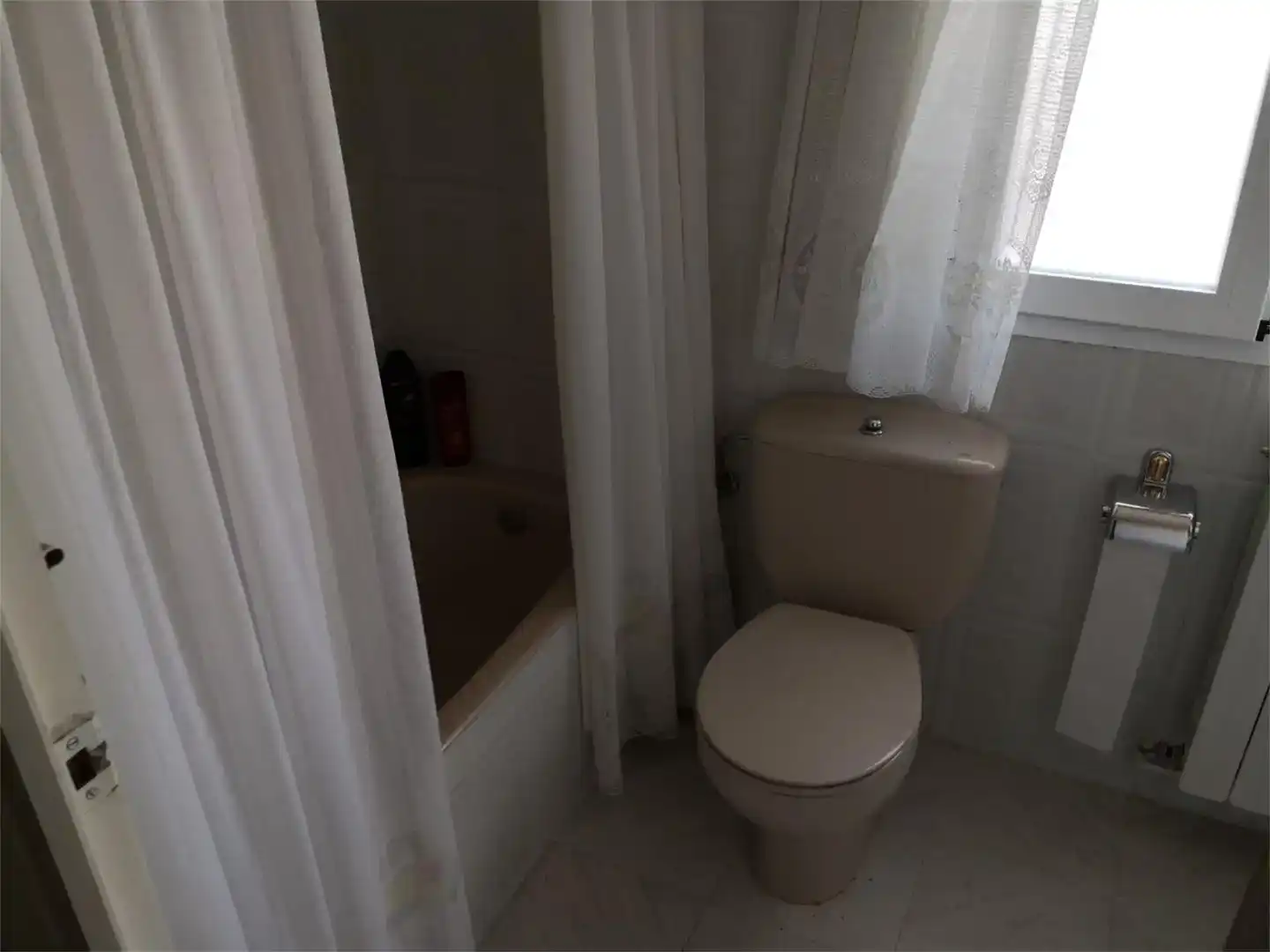 Baño de Piso en venta en Torrehermosa con Trastero, Amueblado y Balcón