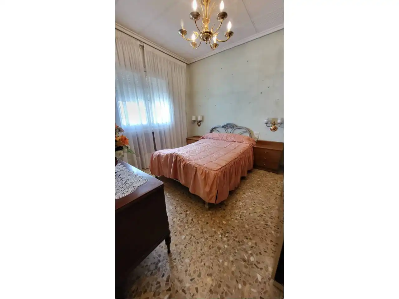 Schlafzimmer von Dachboden zum Verkauf in  Logroño mit Terrasse und Abstellraum