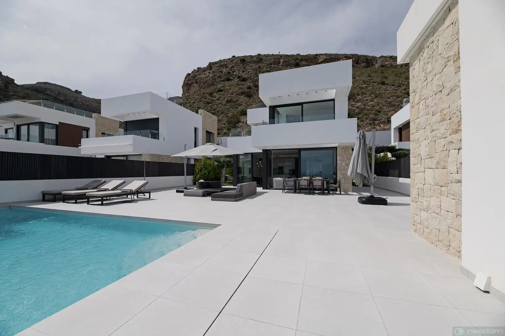 Casa amb terrassa en venda a C. Viena, imagen 51