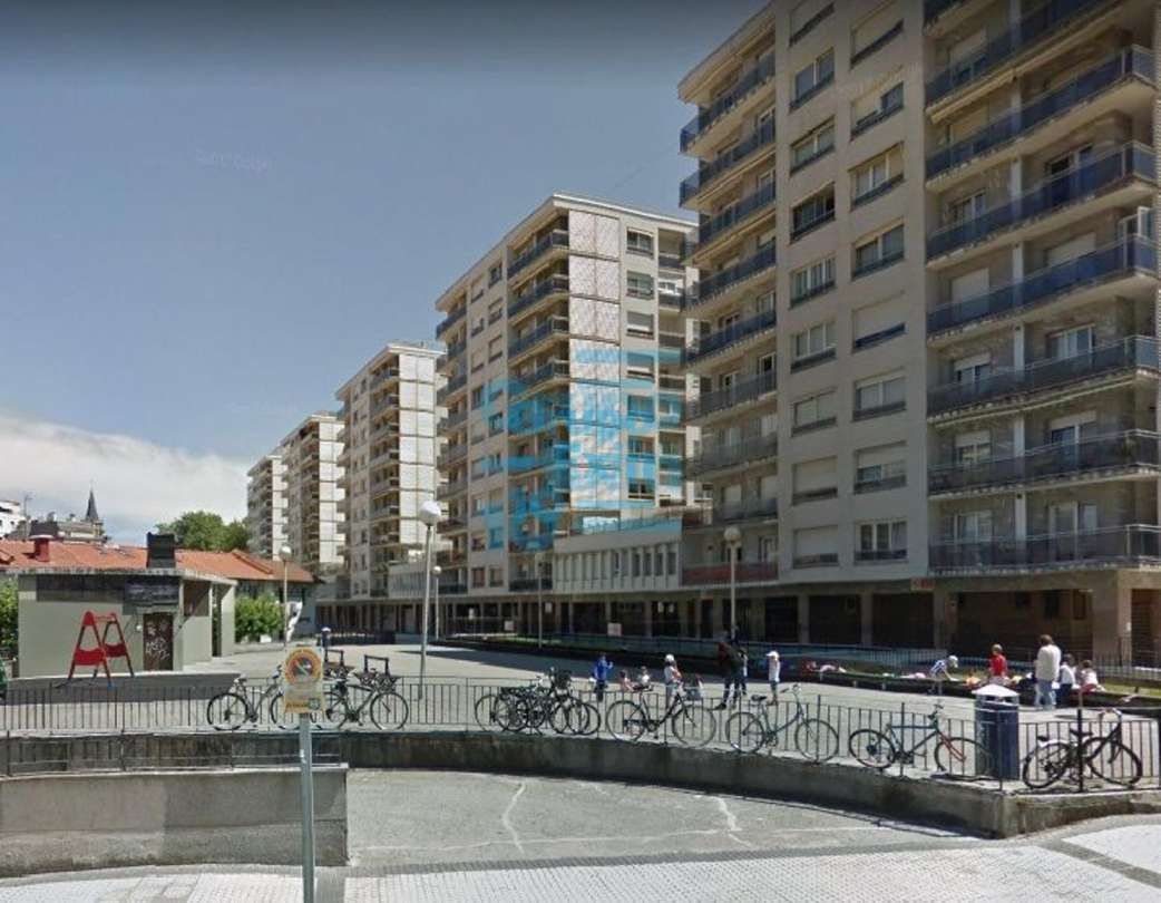 Vista exterior de Garatge de lloguer en Donostia - San Sebastián 