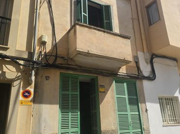 Casa amb balcó en venda a Felanitx Poble