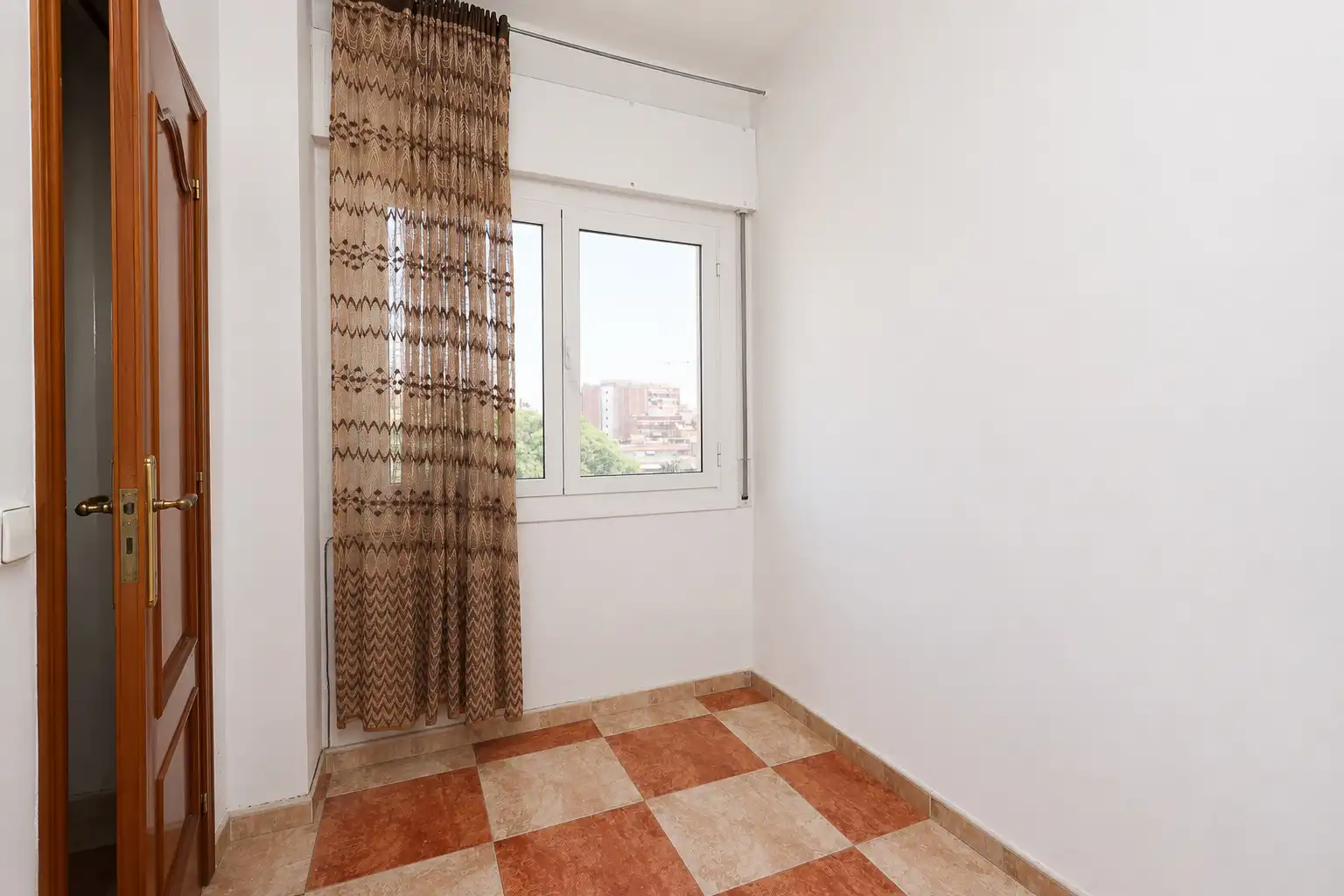 Dormitori de Pis en venda en L'Hospitalet de Llobregat