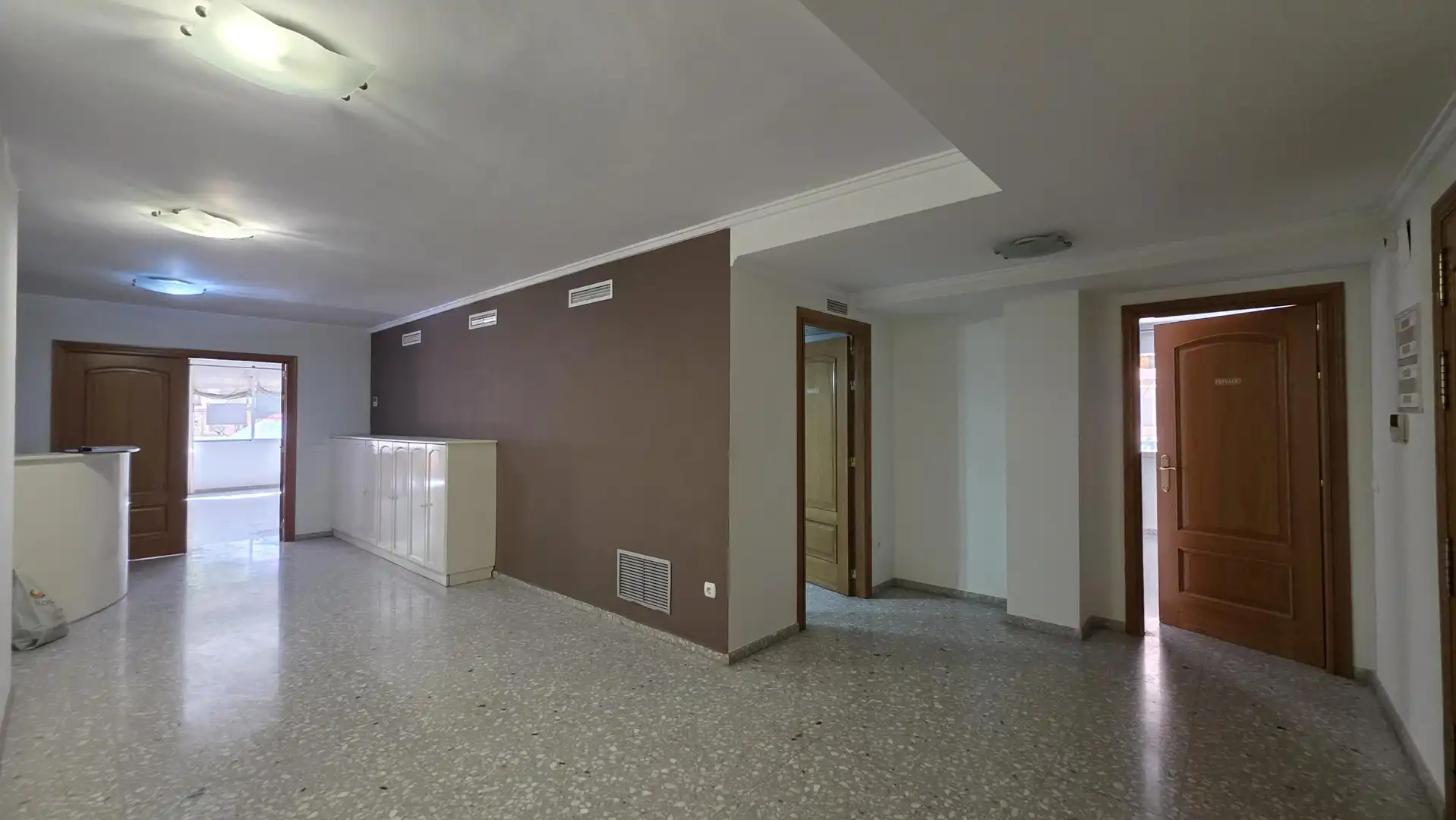 Piso en venta en Oliva con Terraza