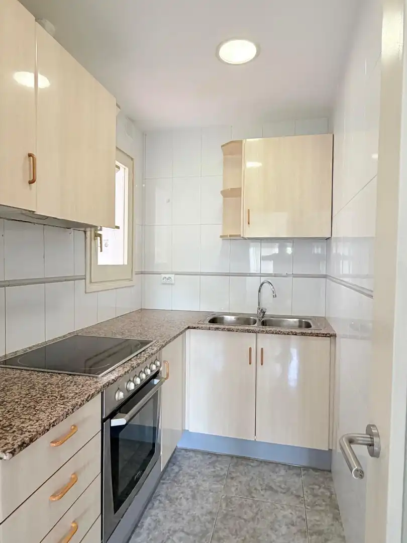 Küche von Wohnung zum Verkauf in Igualada mit Abstellraum