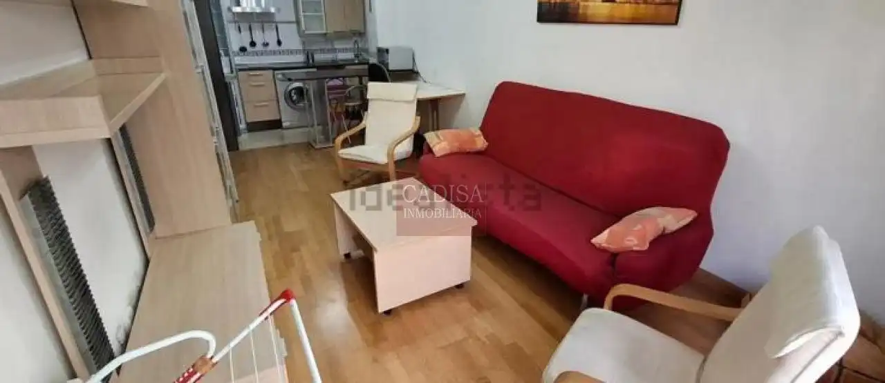 Sala de estar de Apartamento en venta en Salamanca con Calefacción, Amueblado y Balcón