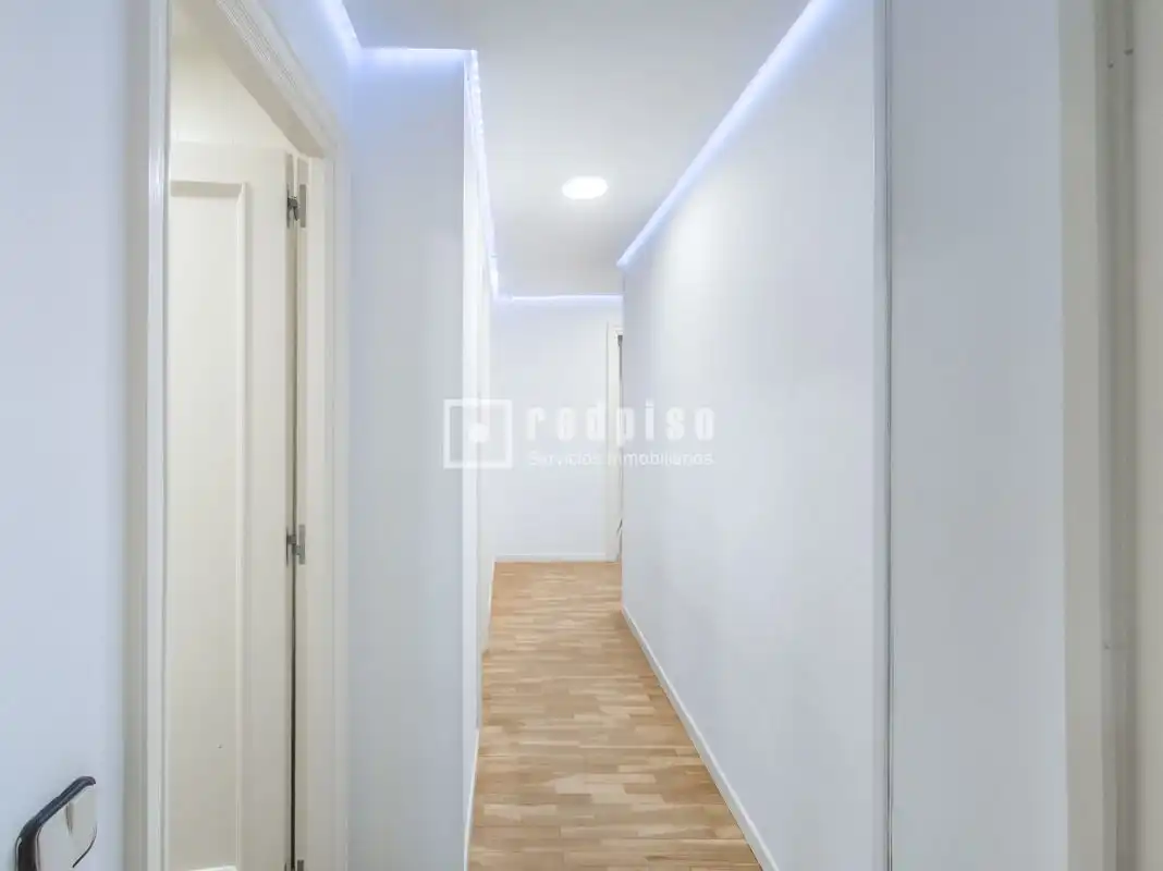 Apartamento de alquiler en Madrid con Calefacción, Parquet y Terraza