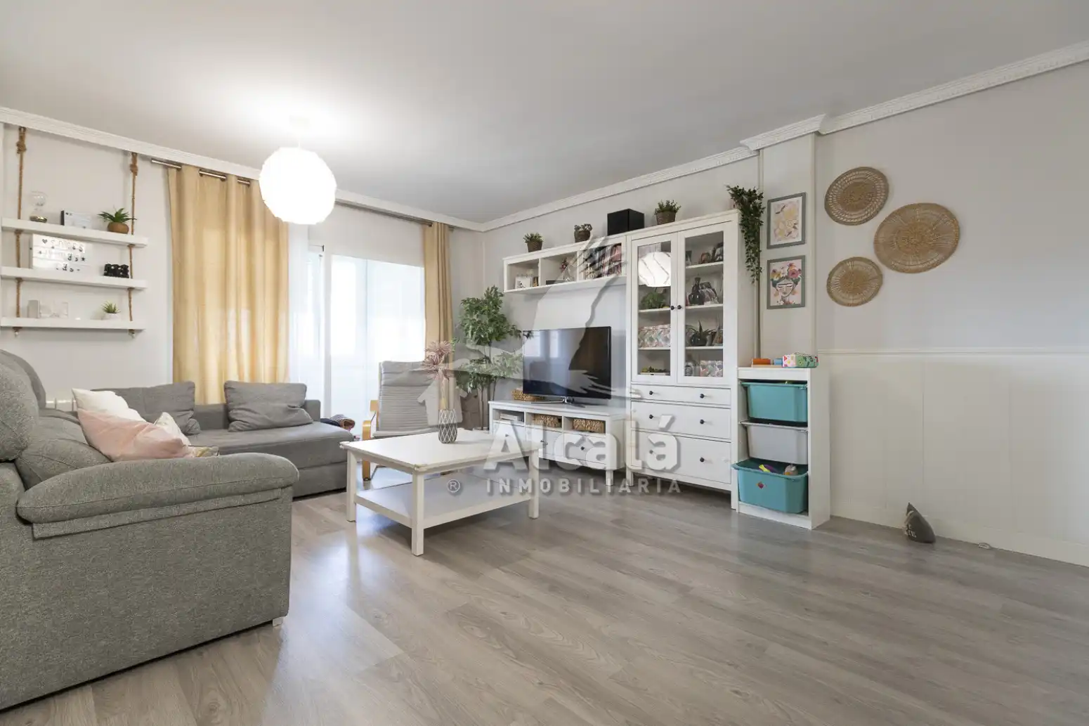 Living room of Flat for sale in Alcalá de Henares  with Heating and Terrace