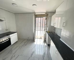 Kitchen of Flat to rent in Valladolid Capital  with Air Conditioner, Heating and Parquet flooring