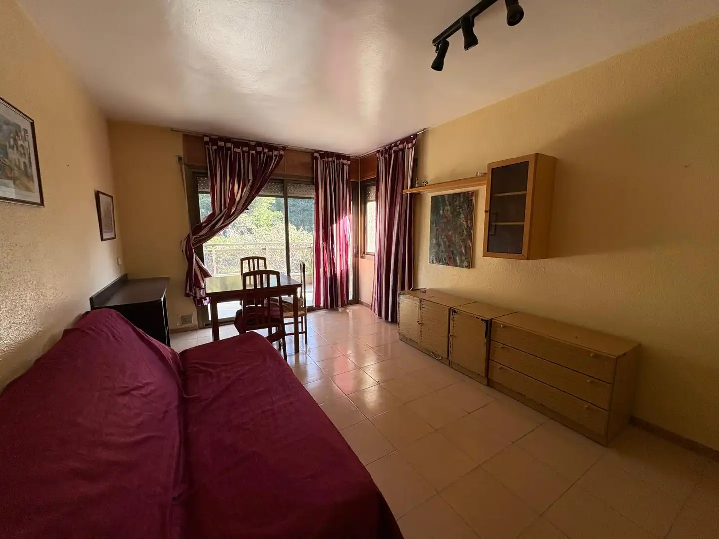 Schlafzimmer von Wohnung zum Verkauf in Salou mit Terrasse, Schwimmbad und Möbliert