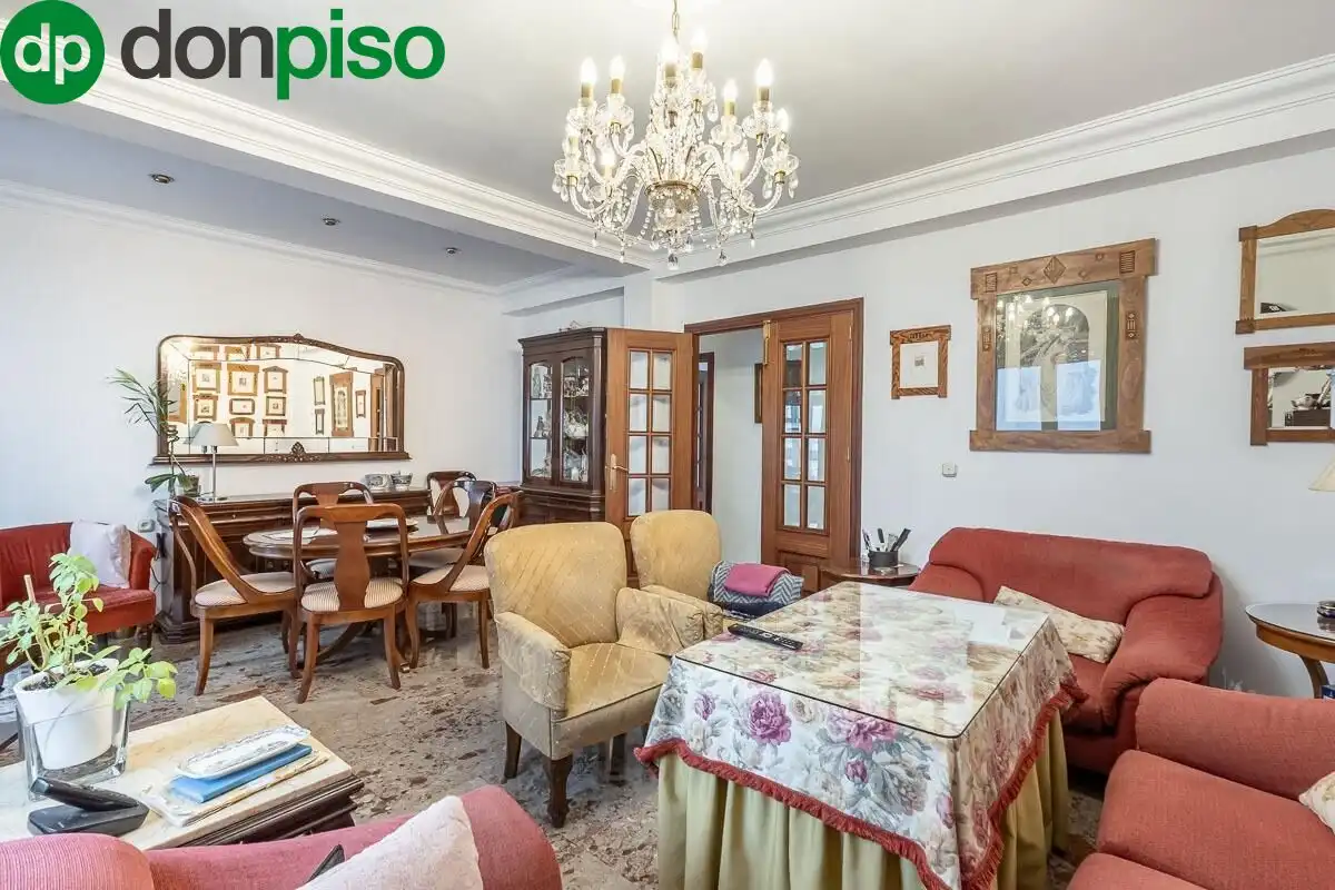 Apartament amb terrassa en venda a Calle ANGEL BARRIOS 1, imagen 10