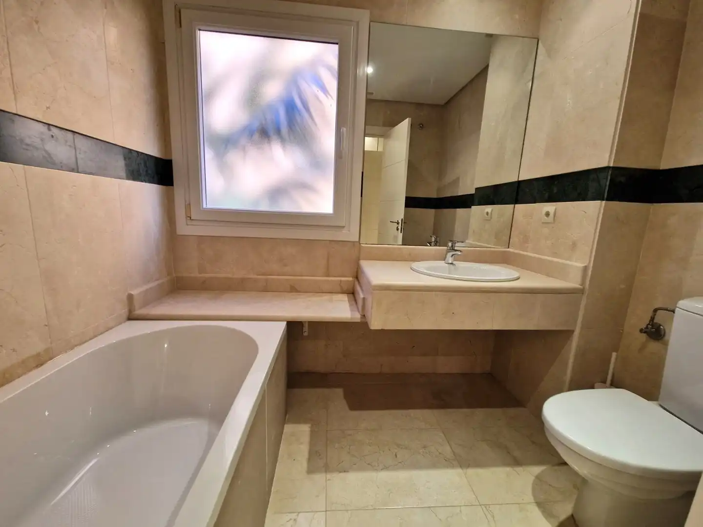 Apartment mit Pool zum Verkauf in Nueva Andalucía, imagen 27