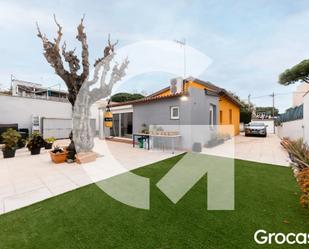 Casa o xalet en venda a CL TERRASSA, Granvia - Mar