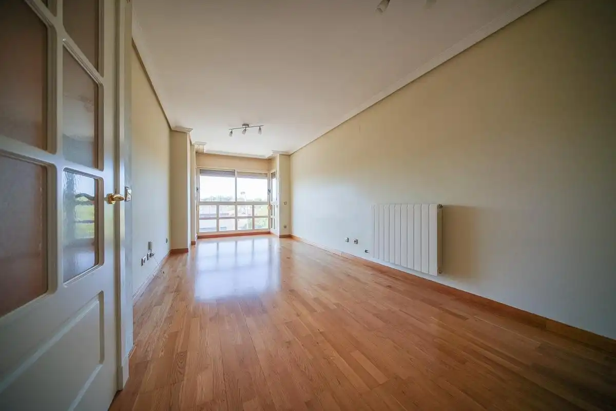 Flat for rent in Madrid  with Air Conditioner, Heating and Terrace