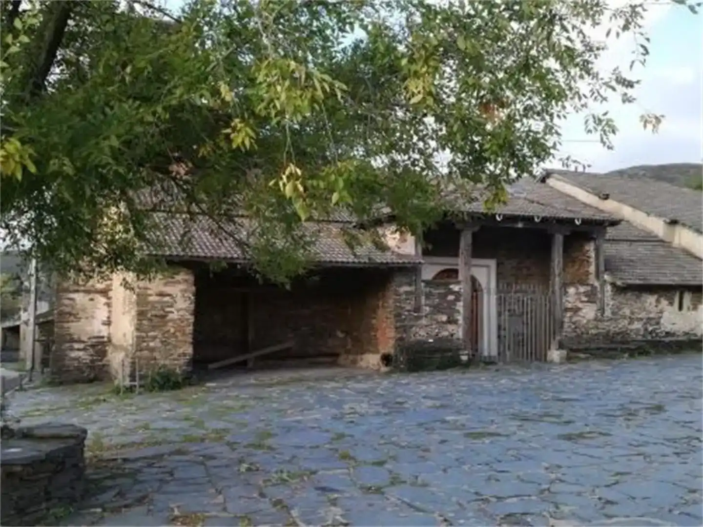Vista exterior de Terreno en venta en Majaelrayo