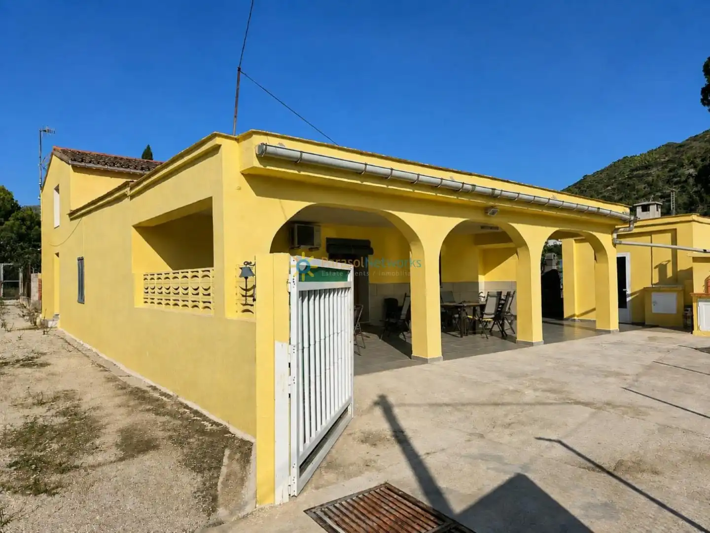Chalet con piscina en venta en Palma de Gandia