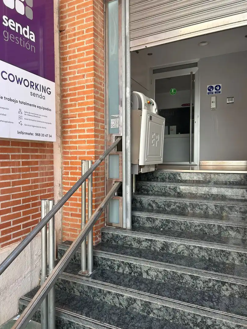 Local comercial en venda a Avenida Marqués de Los Vélez, imagen 5