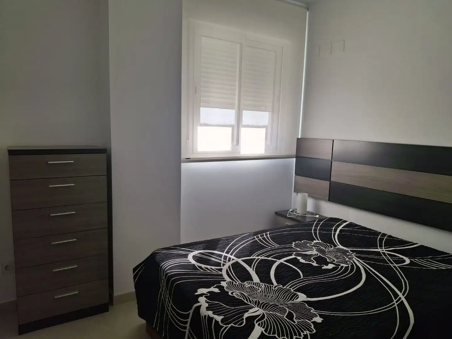 Habitación de Piso en venta en Puerto Real con Trastero, Amueblado y Balcón