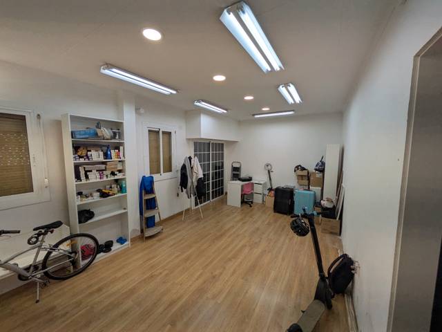 Planta baja en Venta en Carrer de Felip II en El Congrés i els Indians