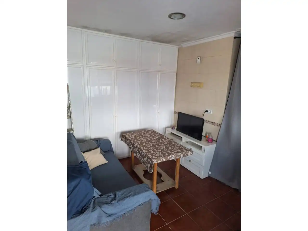 Habitación de Piso en venta en El Viso del Alcor con Aire acondicionado, Terraza y Amueblado