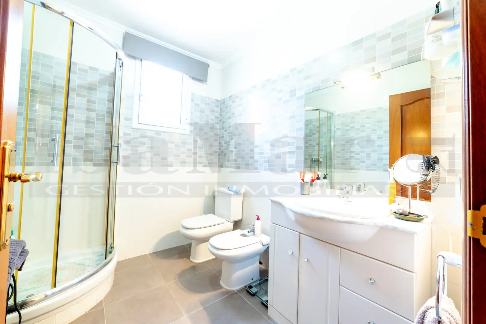 Baño de Casa adosada en venta en Calafell con Aire acondicionado, Calefacción y Jardín privado