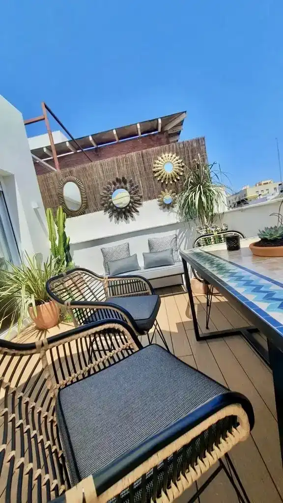 Terrassa de Pis en venda en  Sevilla Capital amb Aire condicionat, Piscina i Balcó