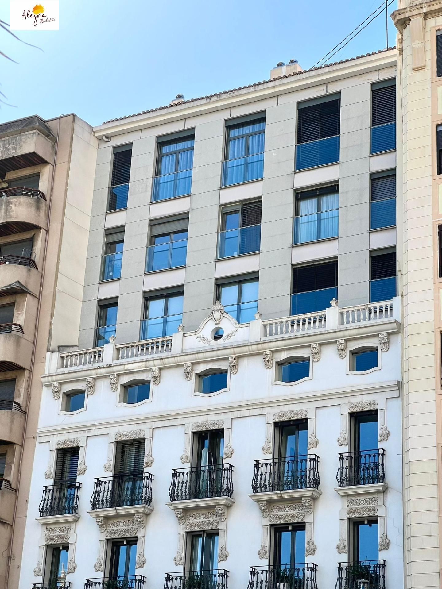 Vista exterior de Dúplex en venda en  Valencia Capital amb Aire condicionat, Calefacció i Terrassa