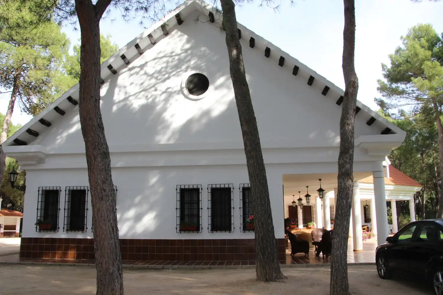 Vista exterior de Casa o xalet en venda en Albacete amb Aire condicionat, Calefacció i Terrassa