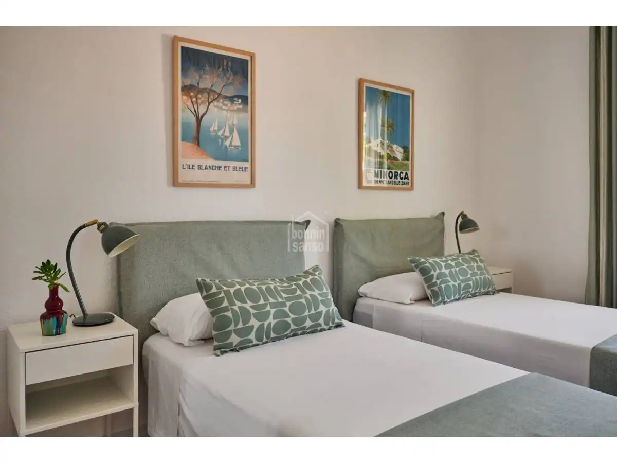 Habitación de Casa o chalet en venta en Sant Lluís con Calefacción, Jardín privado y Terraza