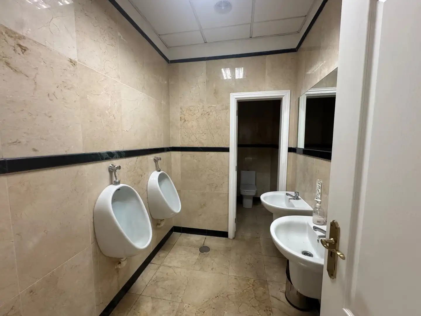 Baño de Nave industrial en venta en San Miguel de Abona