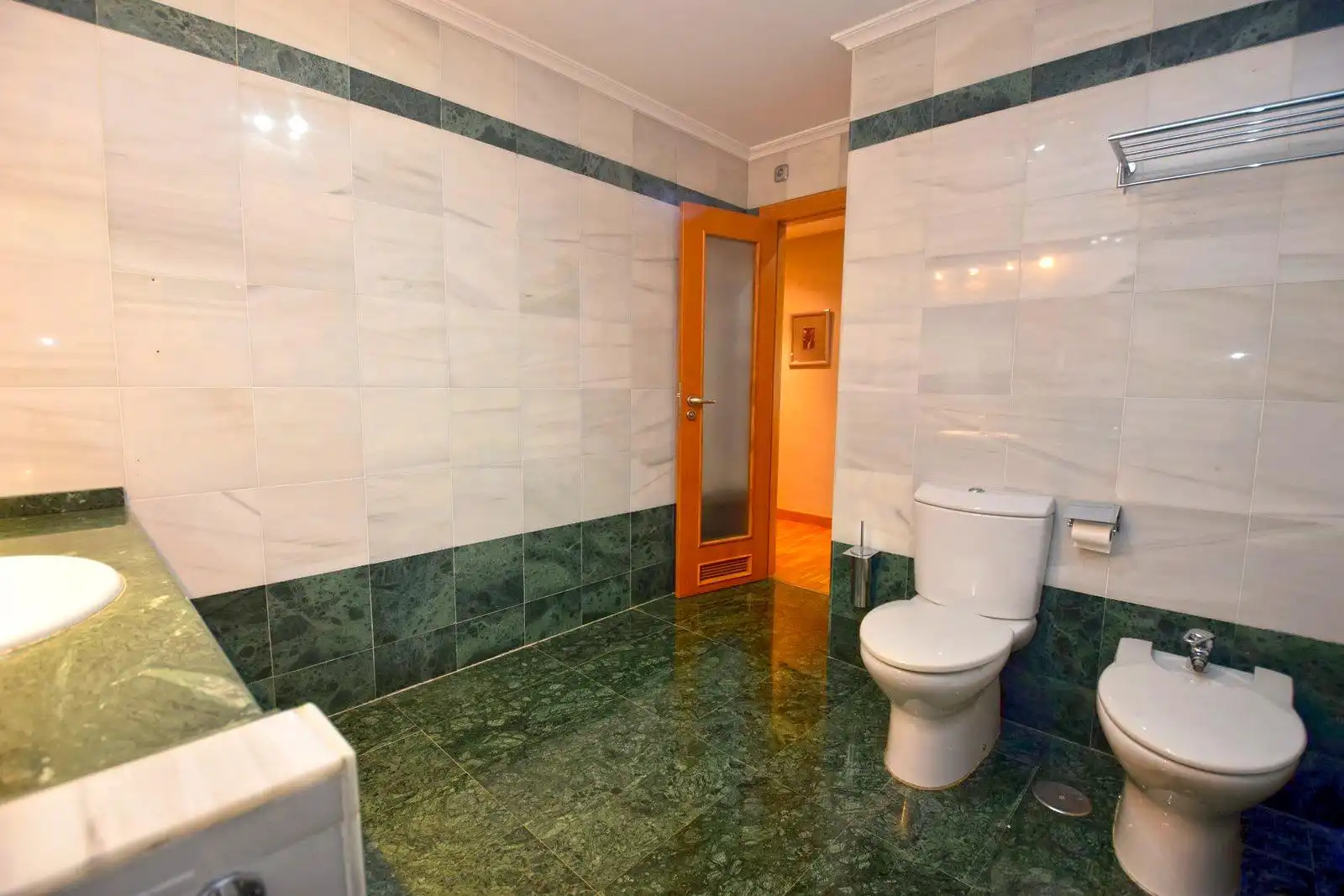 Badezimmer von Wohnung zum Verkauf in El Ejido mit Klimaanlage, Heizung und Parkett