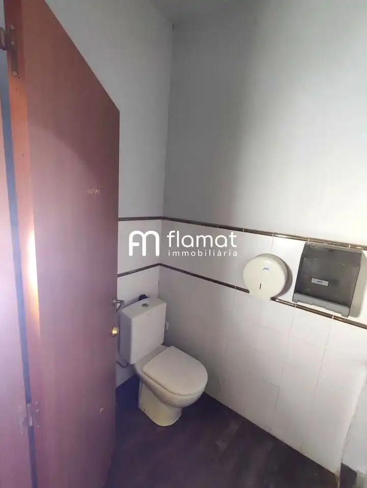 Local comercial en venta en Carrer de Castellarnau 1, imagen 3