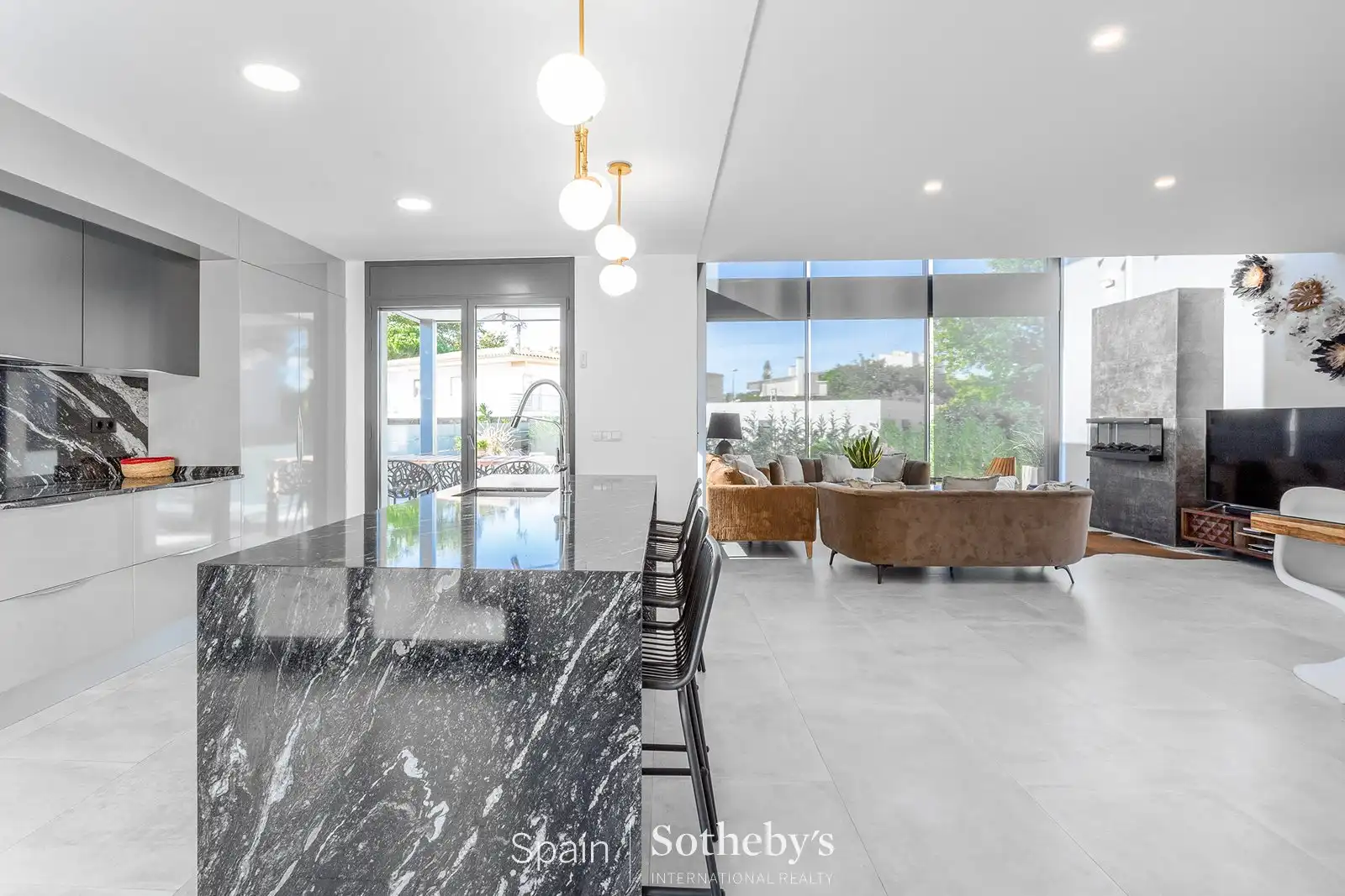 Casa con piscina en venta en Carrer dels Horts, imagen 9