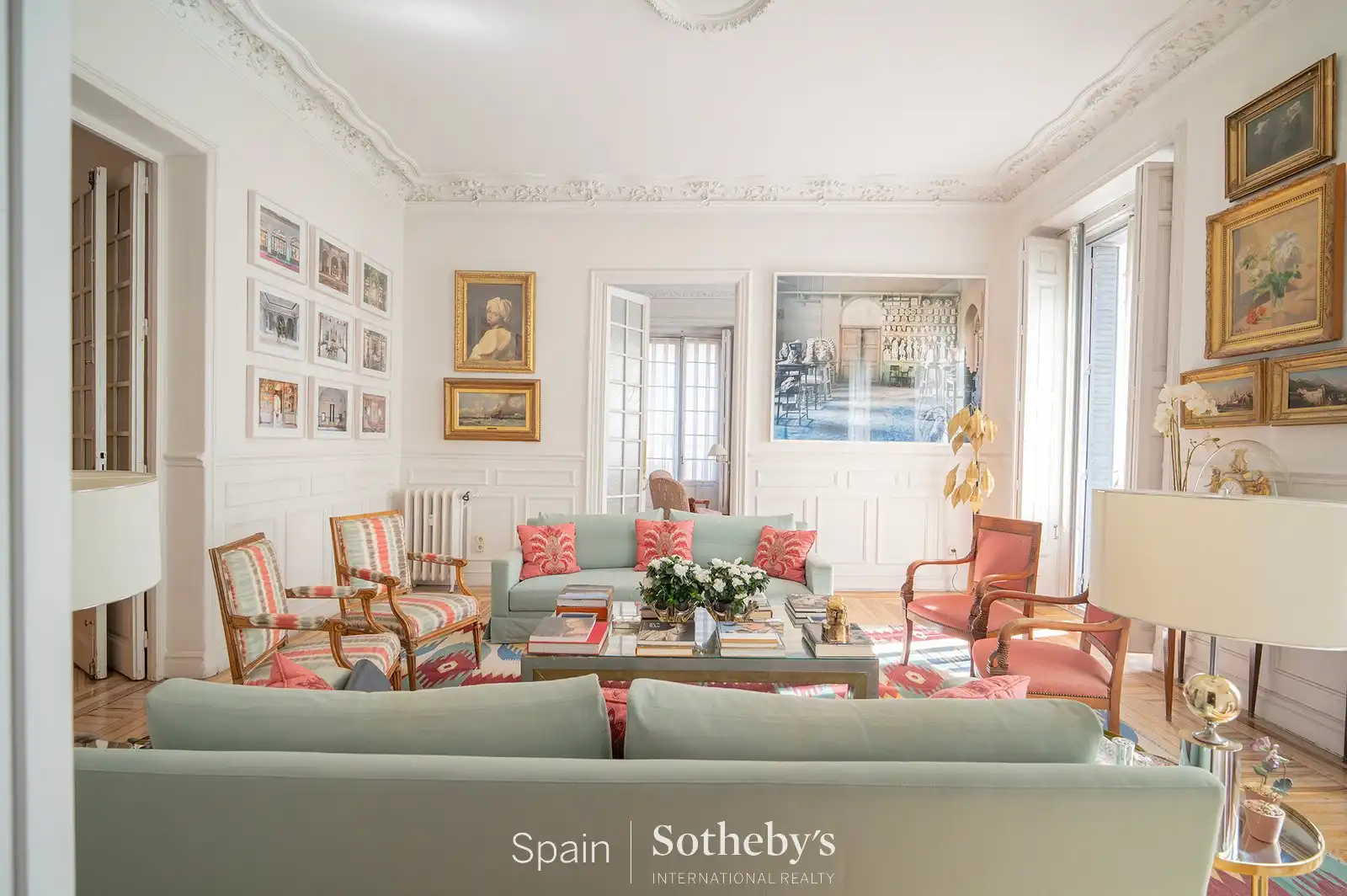 Living room of Apartments for sale in Madrid  with Air Conditioner, Heating and Terrace