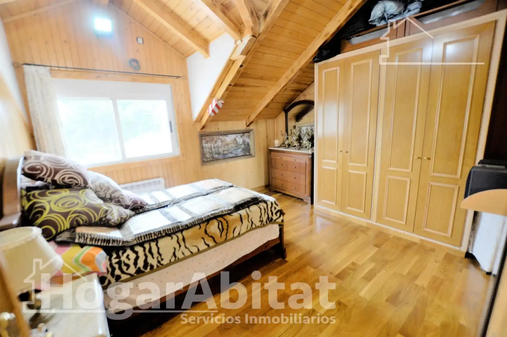 Habitación de Casa o chalet en venta en Montserrat con Aire acondicionado, Calefacción y Jardín privado